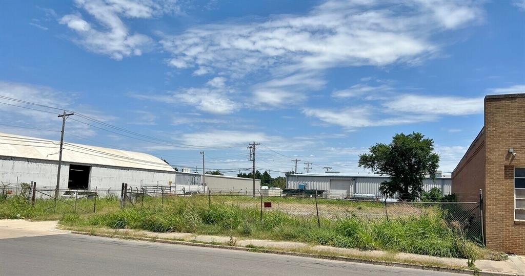 1139 NW 4Th St, Oklahoma City, OK 73106