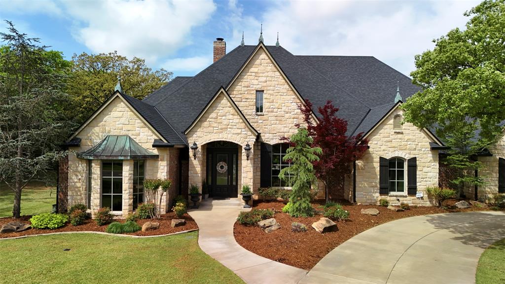 1509 Hidden Lake Drive