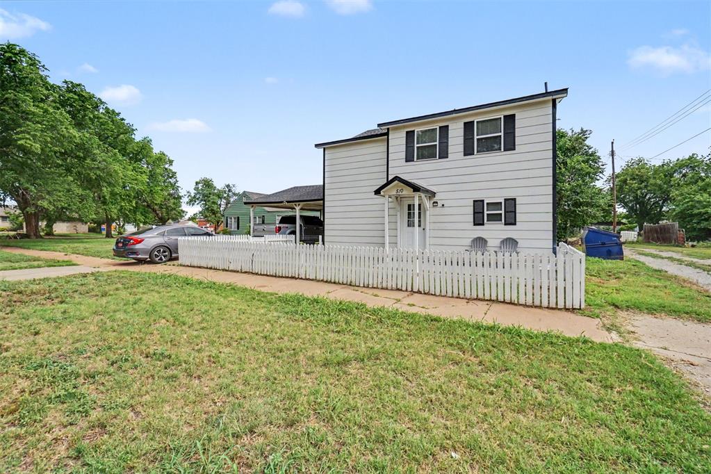 Property photo 2