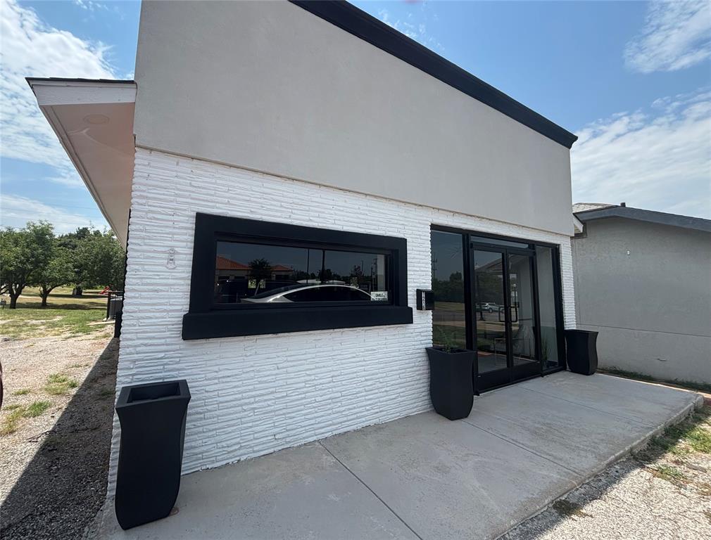 1216 NE 23Rd St, Oklahoma City, OK 73111
