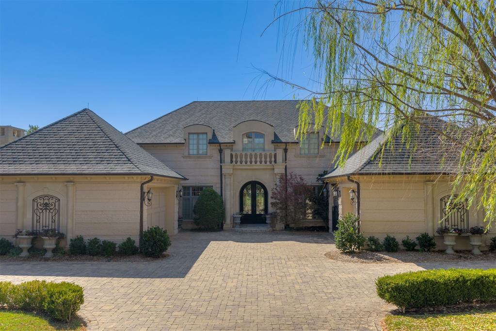 2404 NW Grand Circle Circle