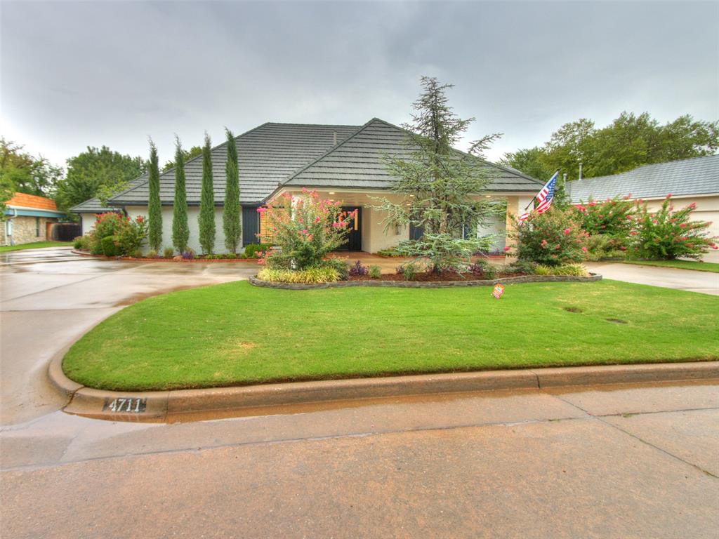 4711 Tamarisk Drive