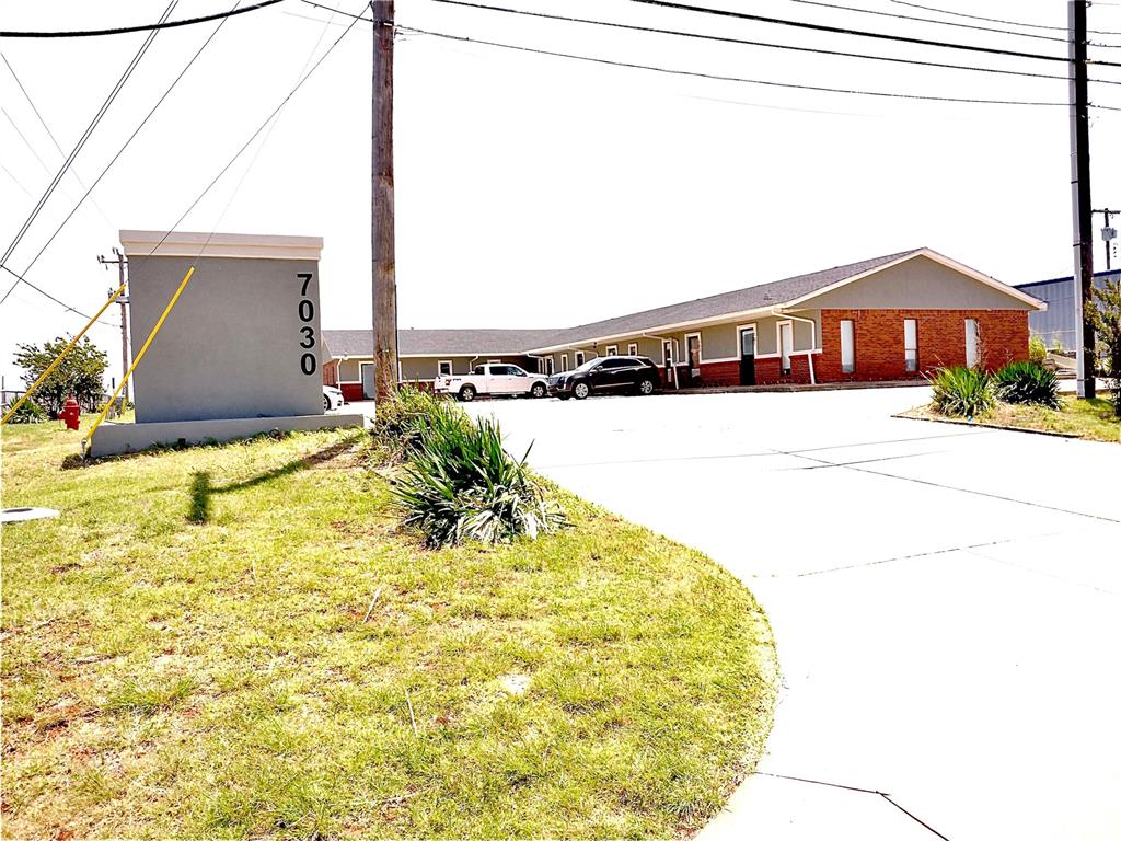 7030 W Wilshire Blvd, Oklahoma City, OK 73132