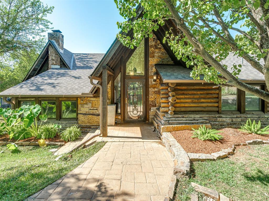 3376 NE 50th Street