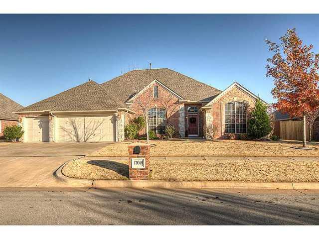 17016 Prestwick Circle