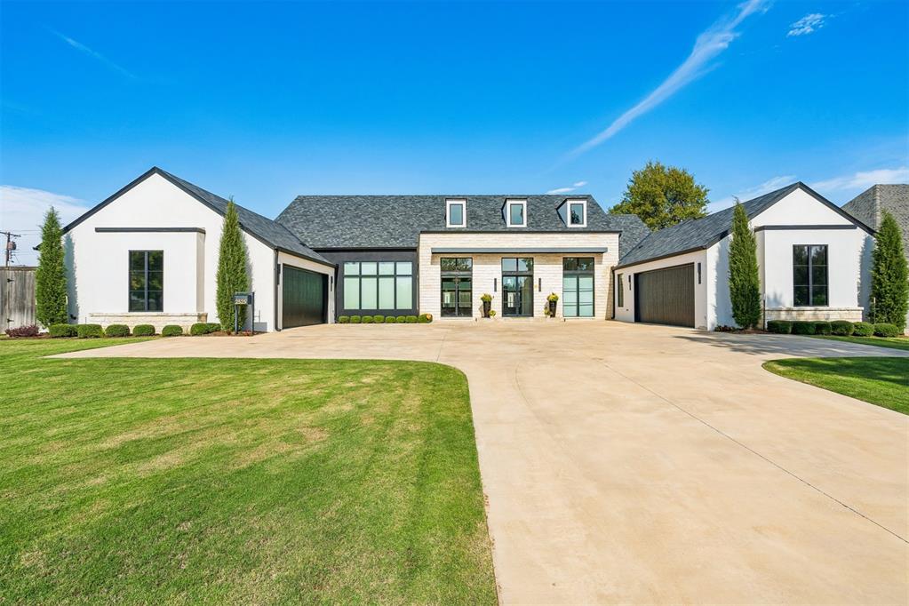 2525 Somerset Place