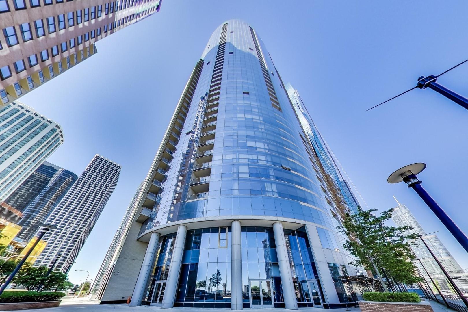 420 E Waterside Drive Unit: 2812