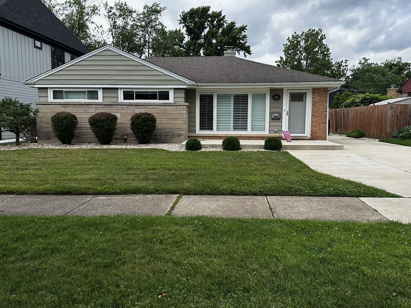 465 W Fremont Avenue