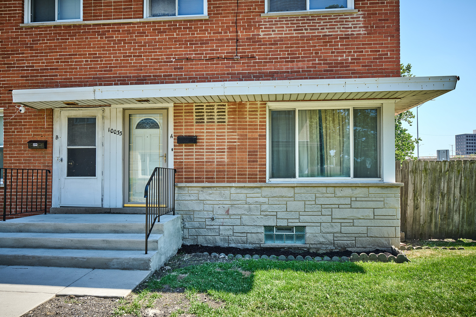 10033 Frontage Road Unit: A