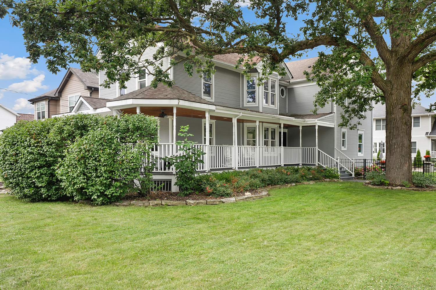 802 Warner Avenue