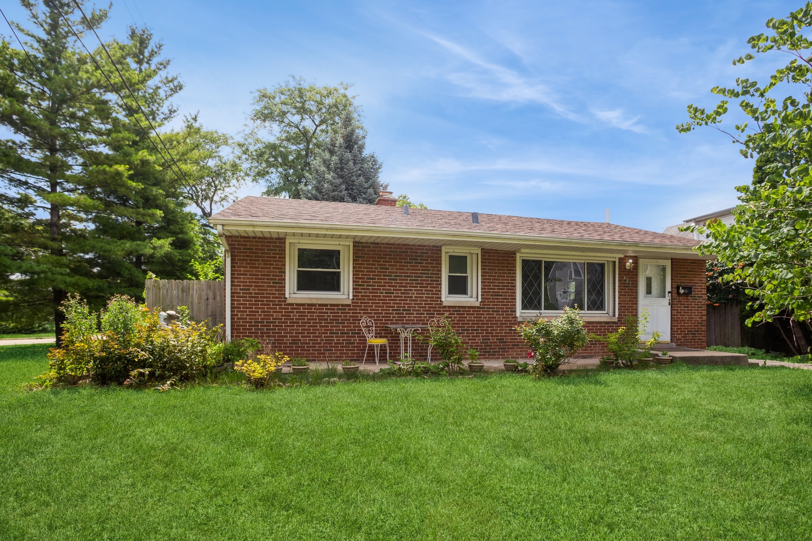 441 E Berteau Avenue
