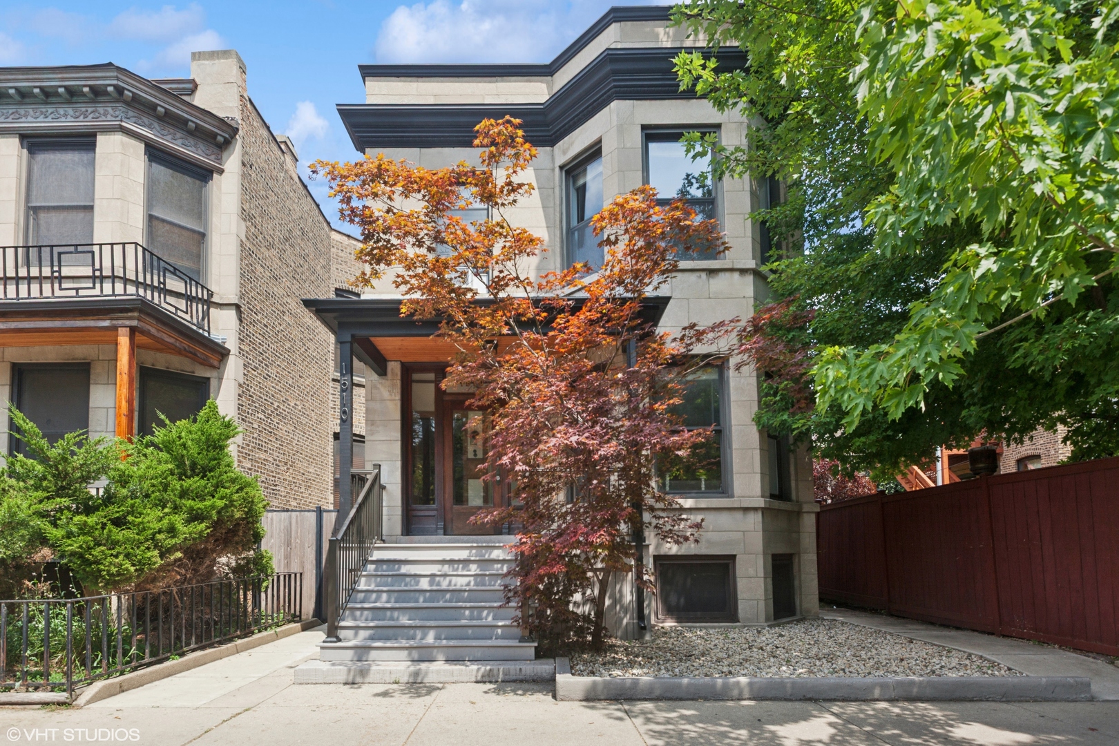 1510 W Montrose Avenue