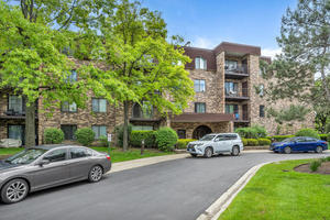 2050 Valencia Drive Unit: 305C