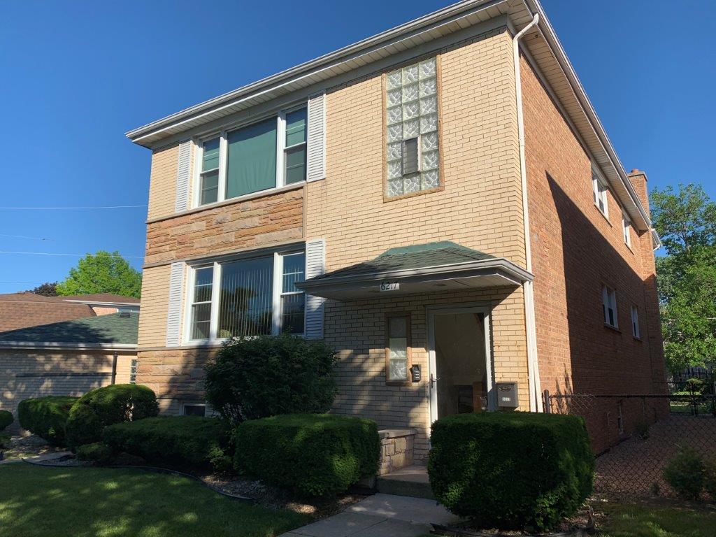 6217 W Huntington Street Unit: 2