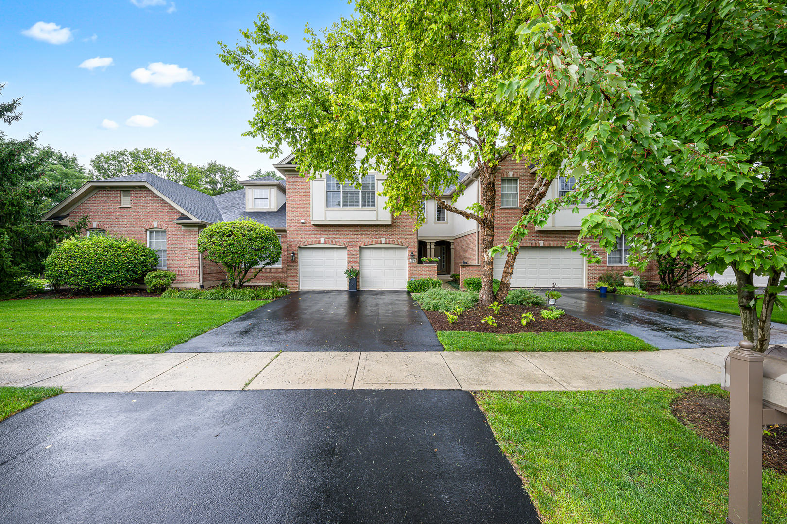 422 Ashbury Lane