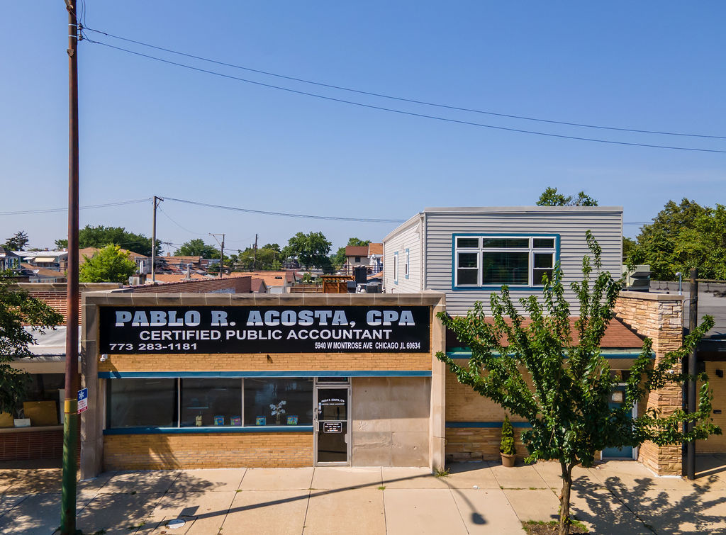 5940 W Montrose Avenue