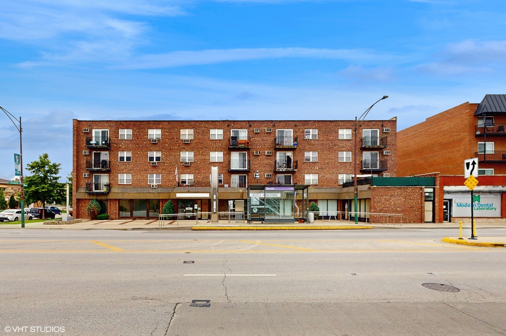 6333 N Milwaukee Avenue Unit: 2E