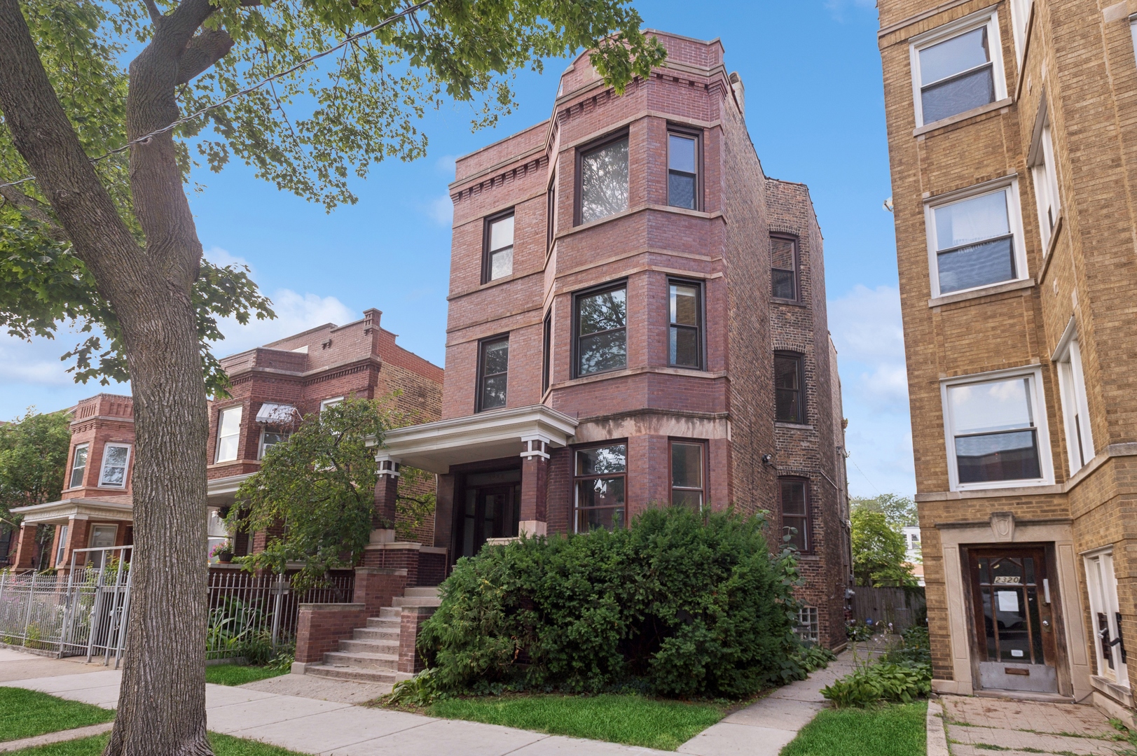 2324 W Cortez Street Unit: 3