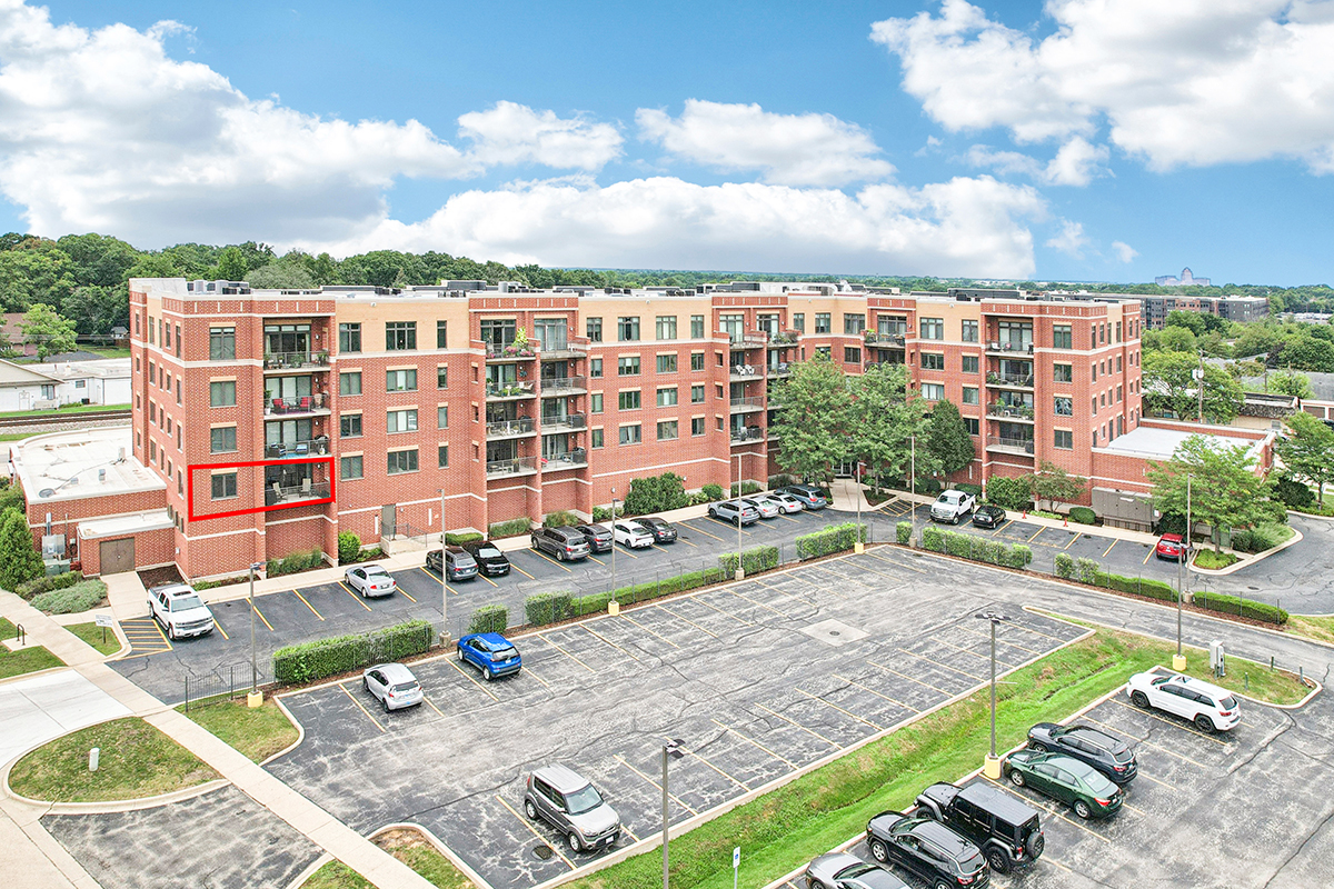 225 Main Street Unit: 205