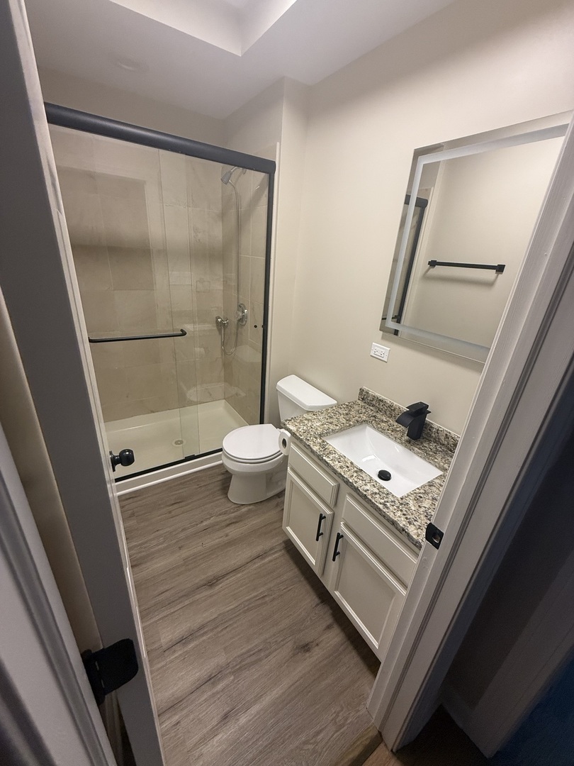 4900 Davis Street Unit: 2E