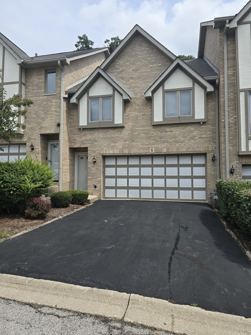 5 S Cliffside Drive Unit: 5