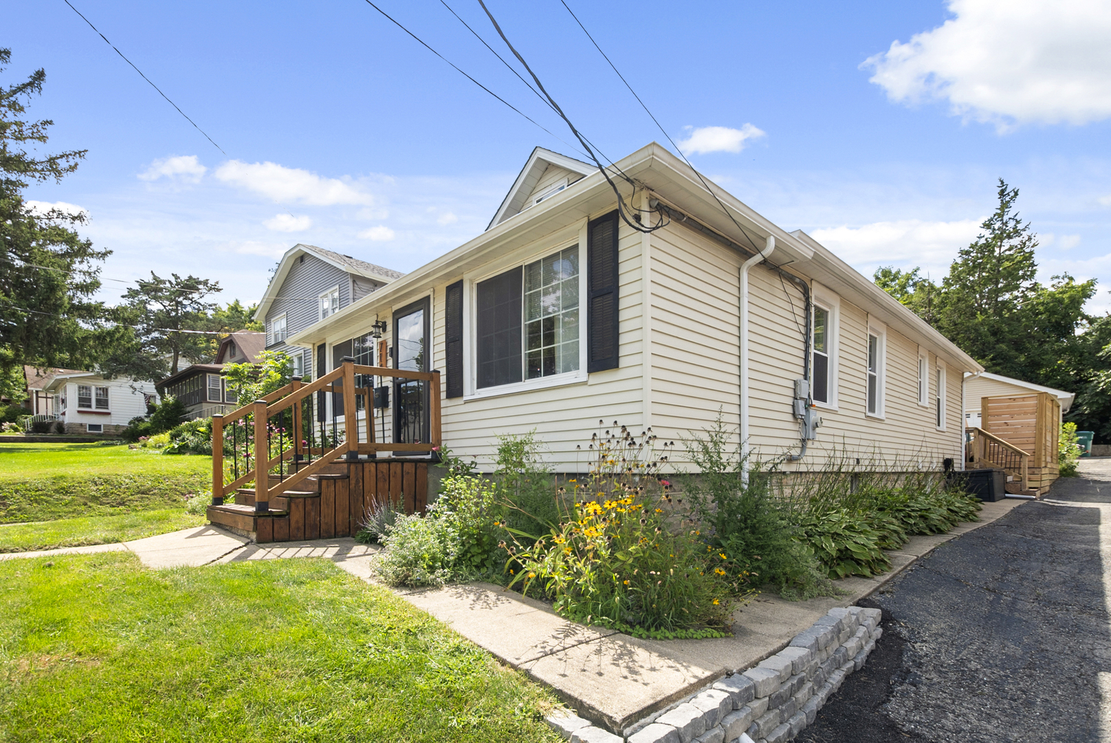 714 Walnut Street