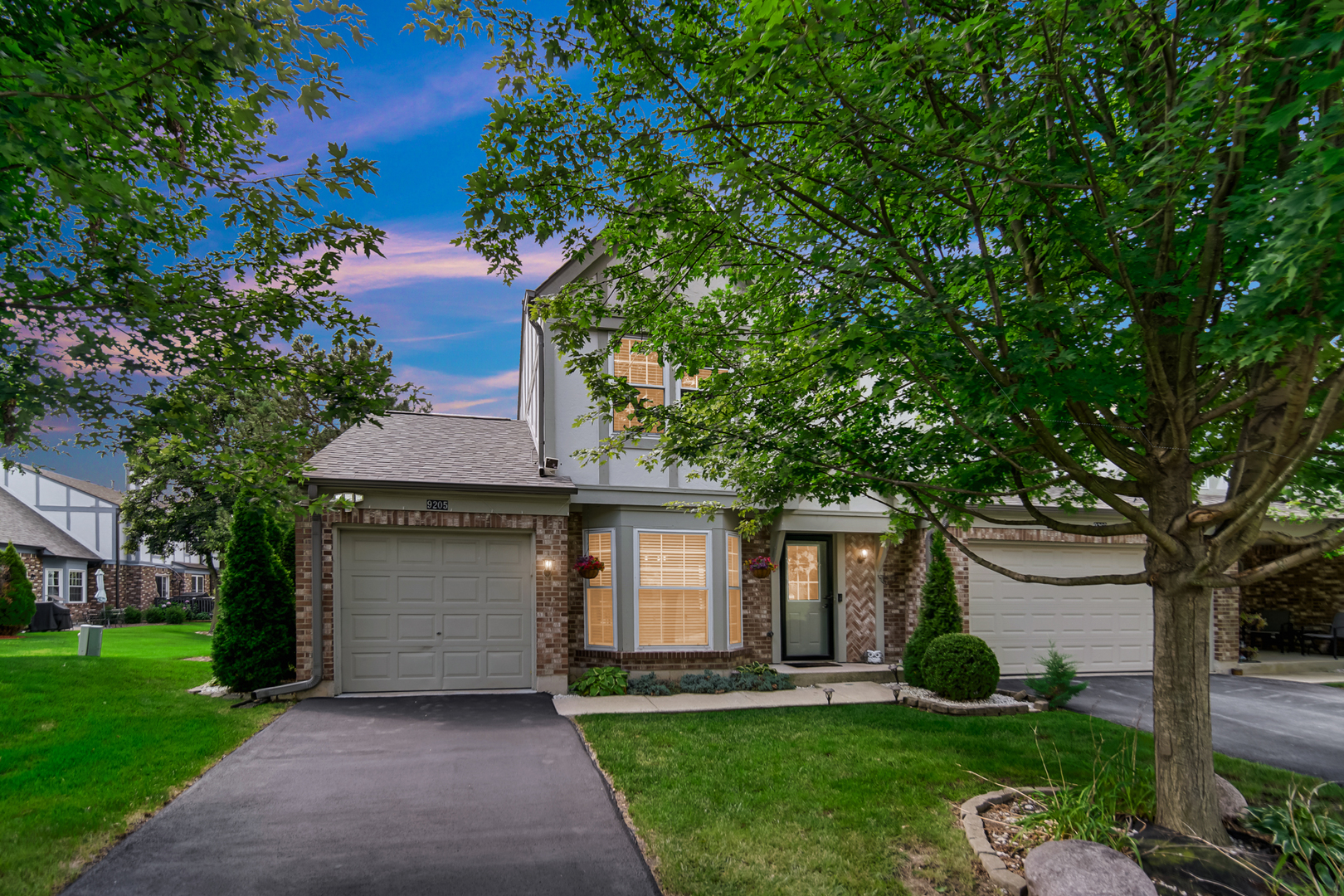 9205 Lake View Drive