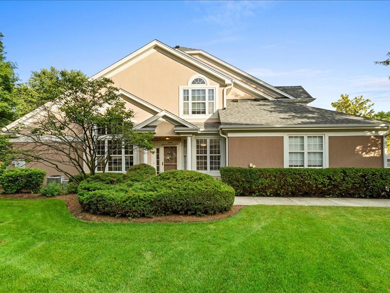 3065 Lexington Lane