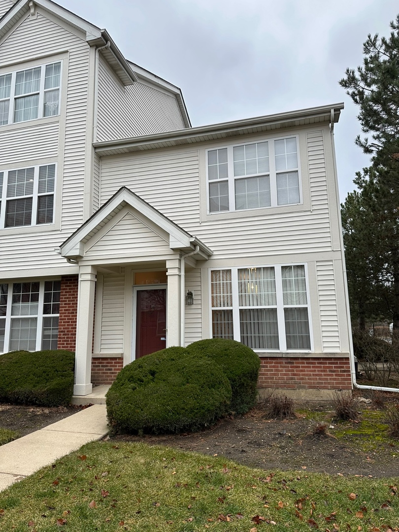 690 Mill Circle Unit: 107