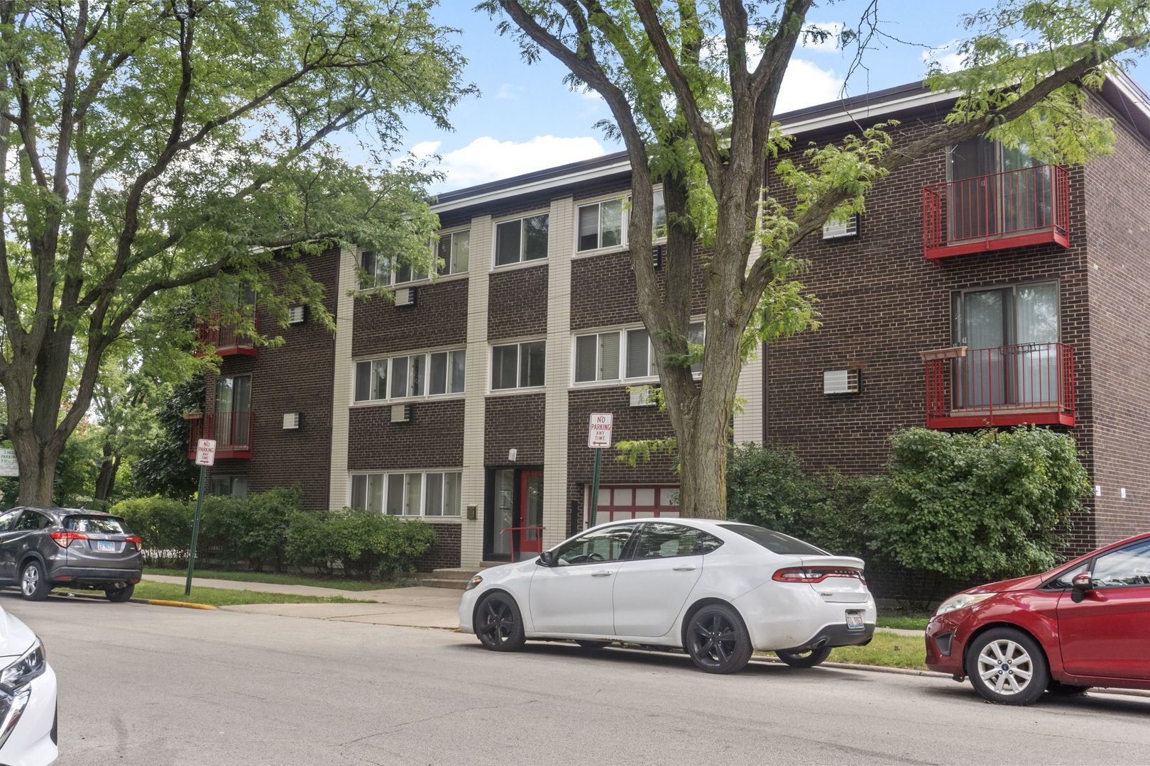 8524 Skokie Boulevard Unit: 3E