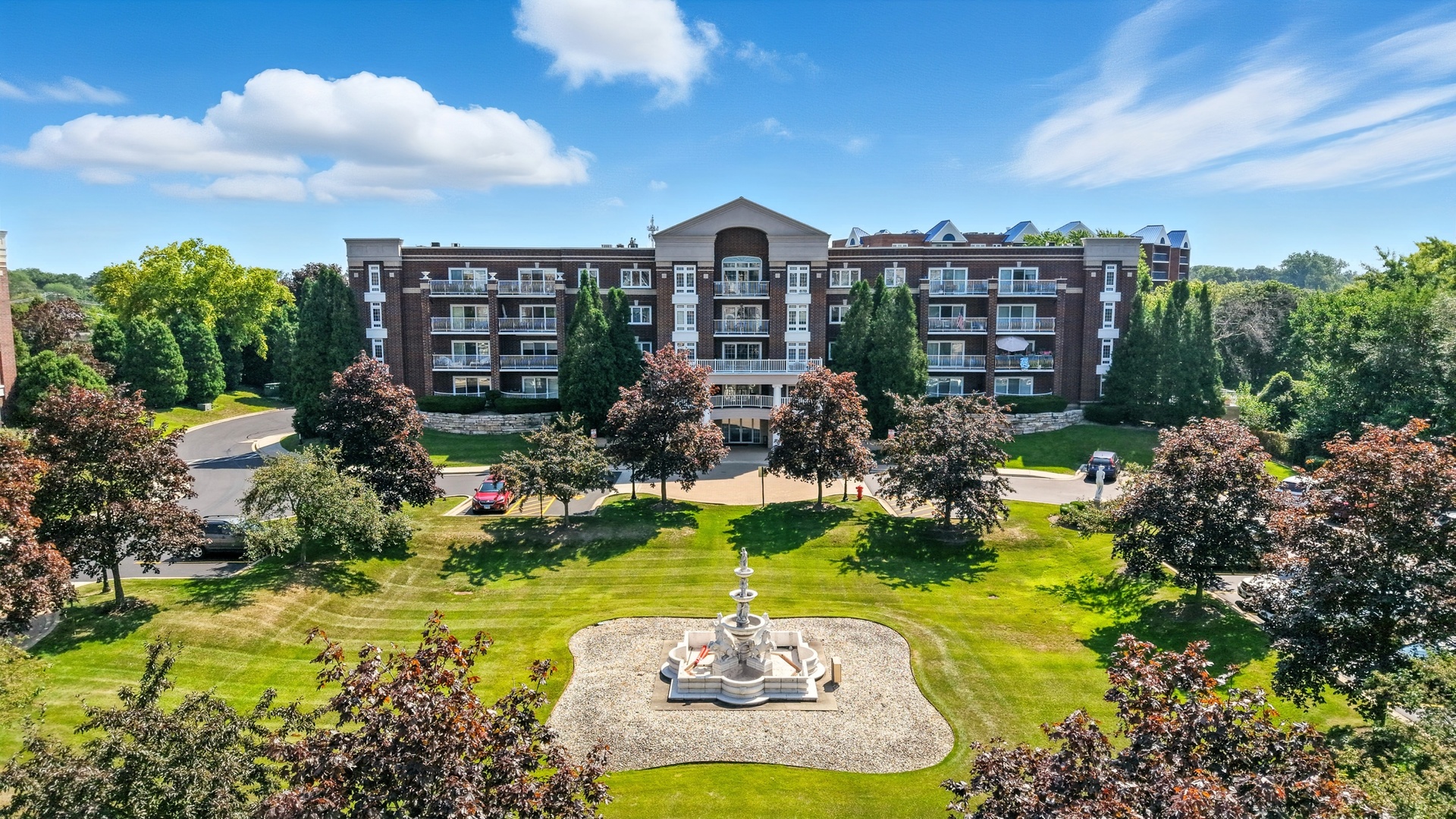 7011 W Touhy Avenue Unit: 506