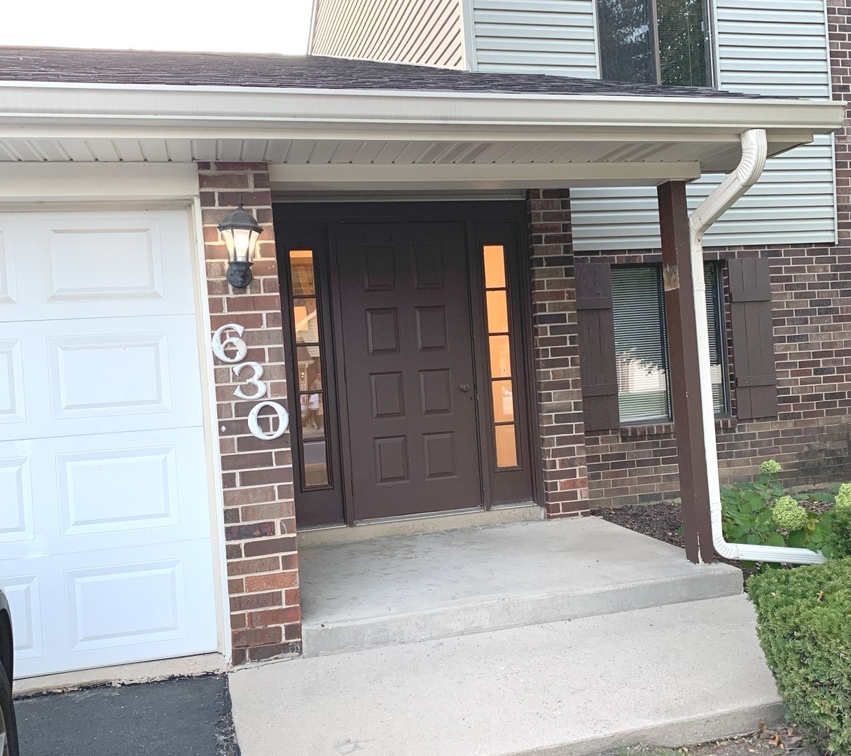 630 Cross Creek Drive Unit: BB2