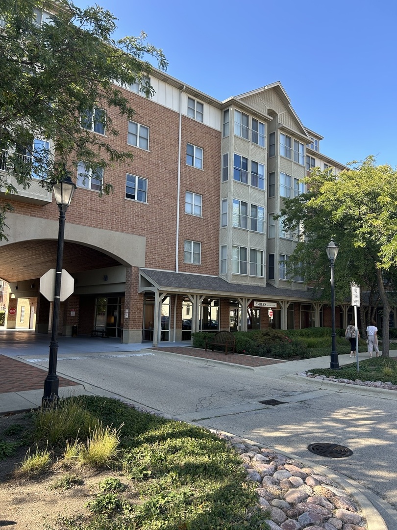 100 N Bokelman Street Unit: 431