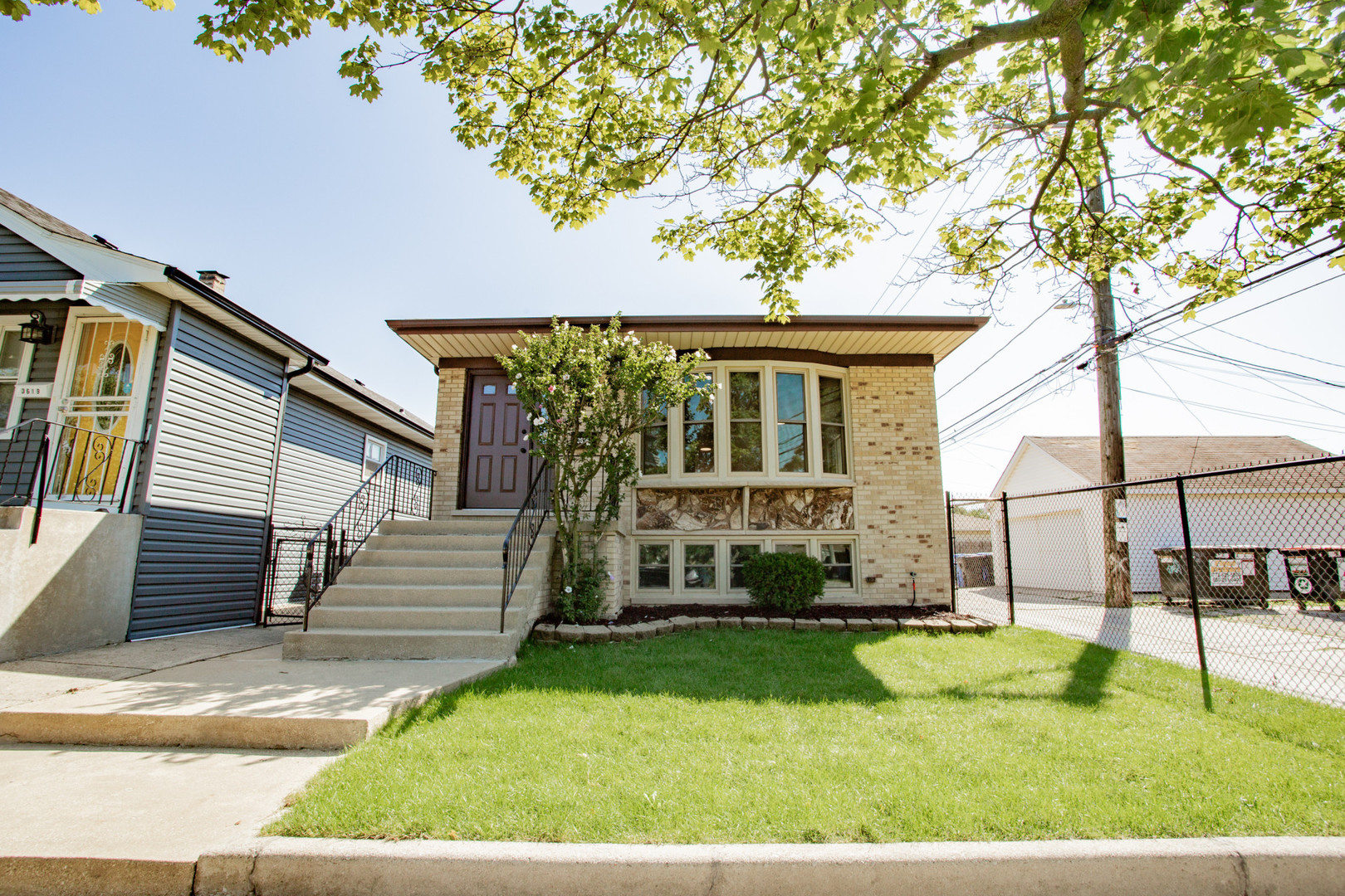 3615 N Osceola Avenue