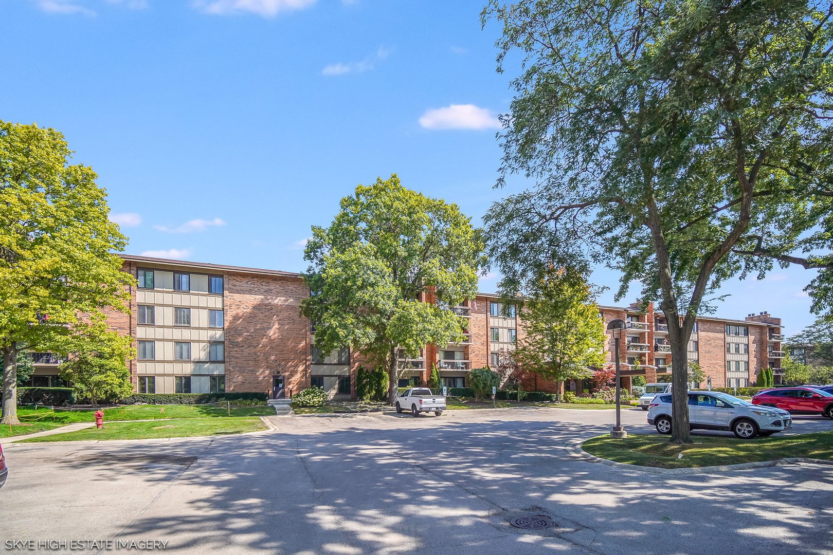201 Lake Hinsdale Drive Unit: 303