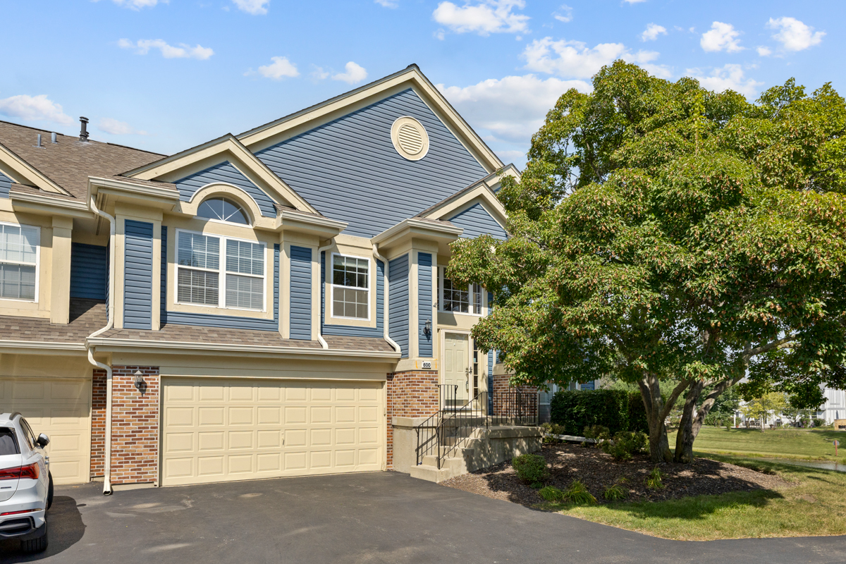 600 Stone Brook Court Unit: 600