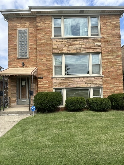 6408 W Raven Street Unit: 2