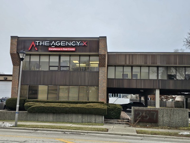 257 N West Avenue Unit: 200