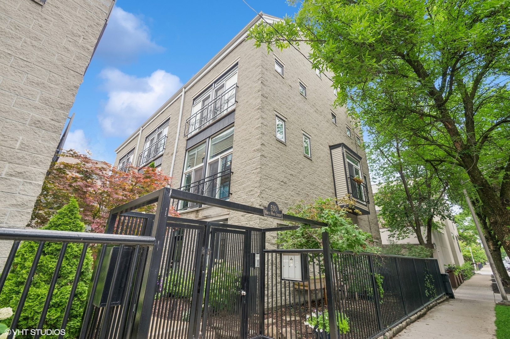 530 N Wood Street Unit: D