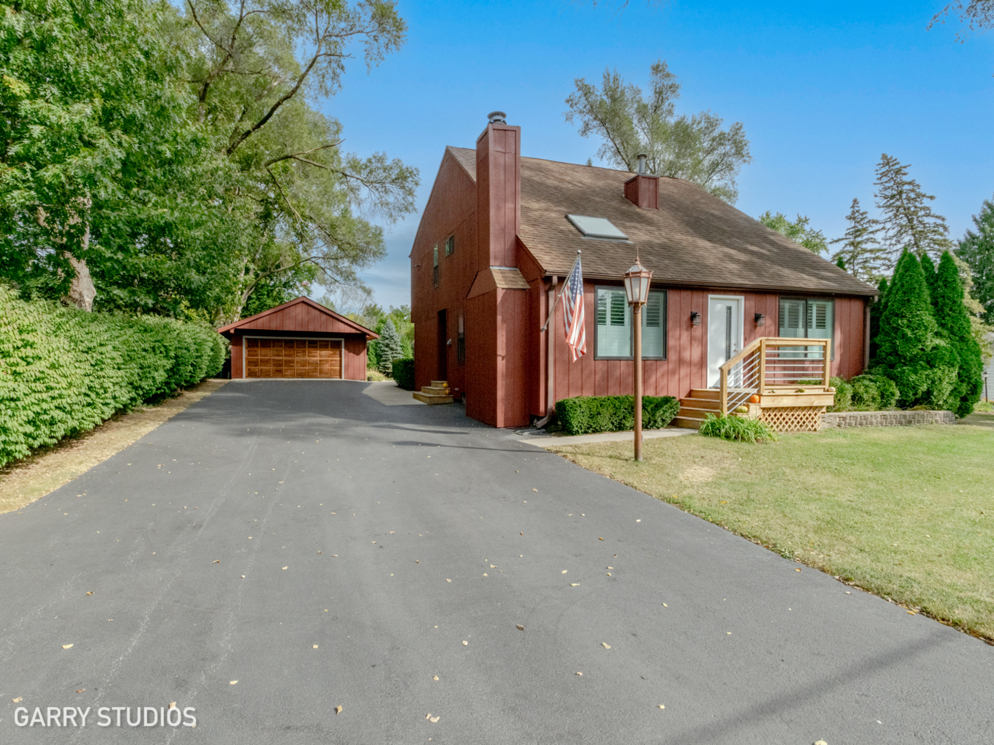 6N447 Virginia Road