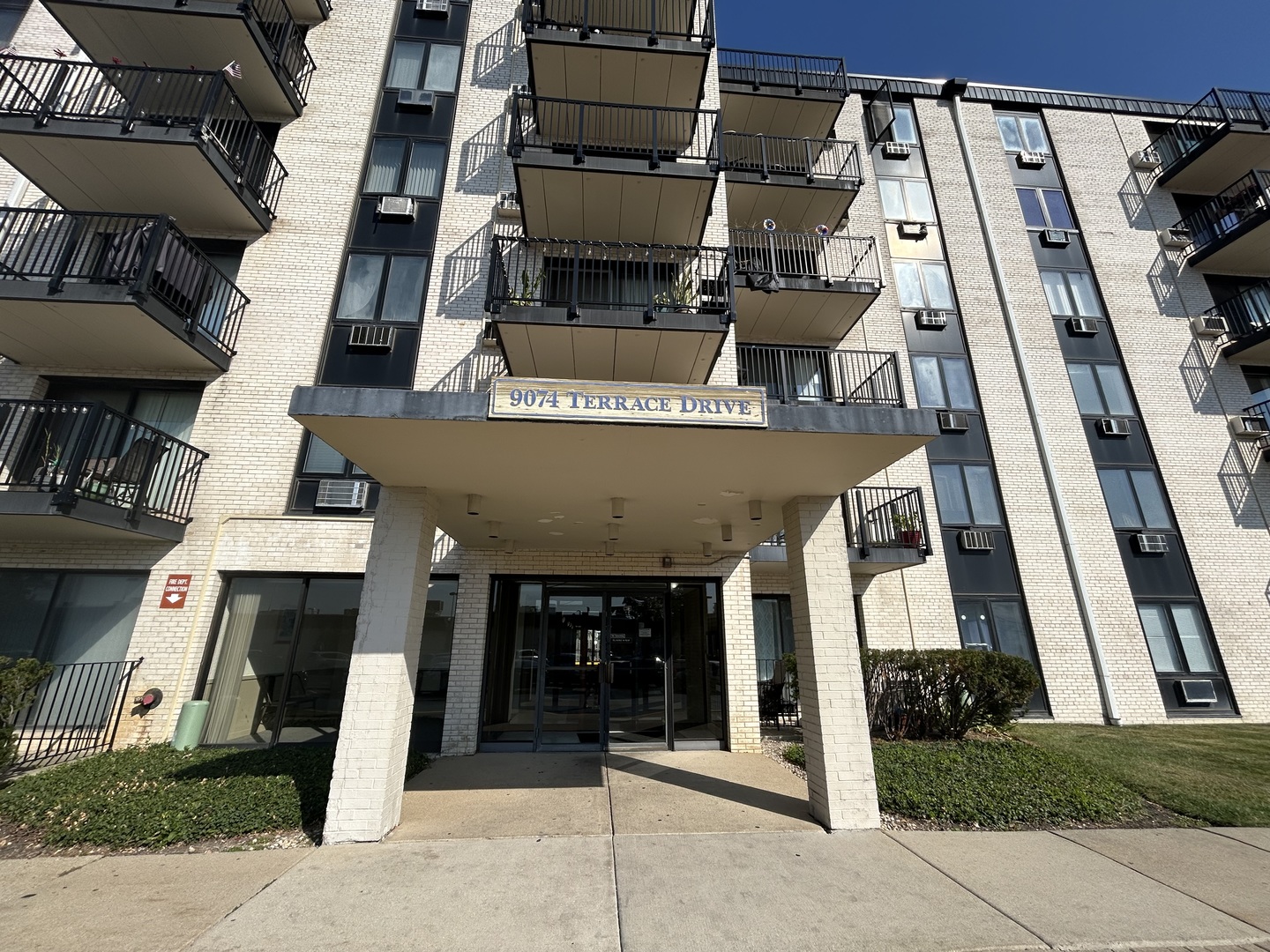 9074 W Terrace Drive Unit: 4N