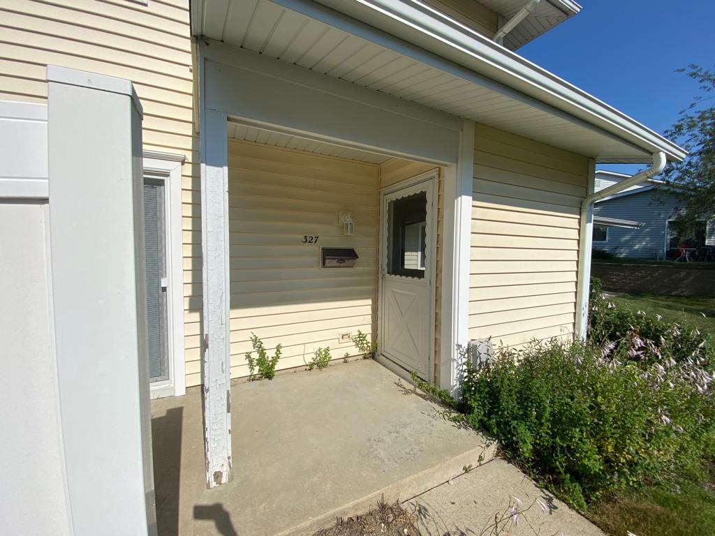 327 Palisades Point Unit: 327