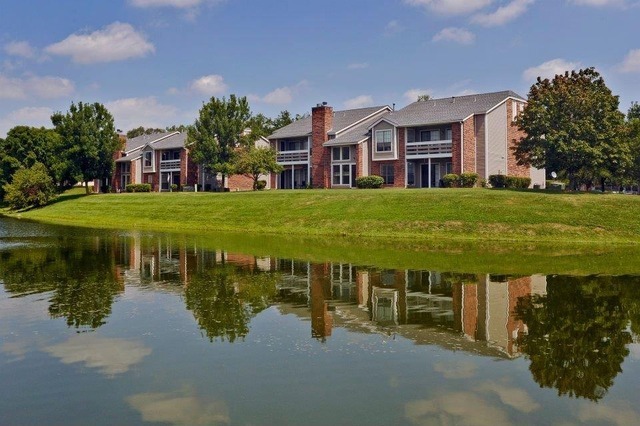 194 MacArthur Drive Unit: 5712