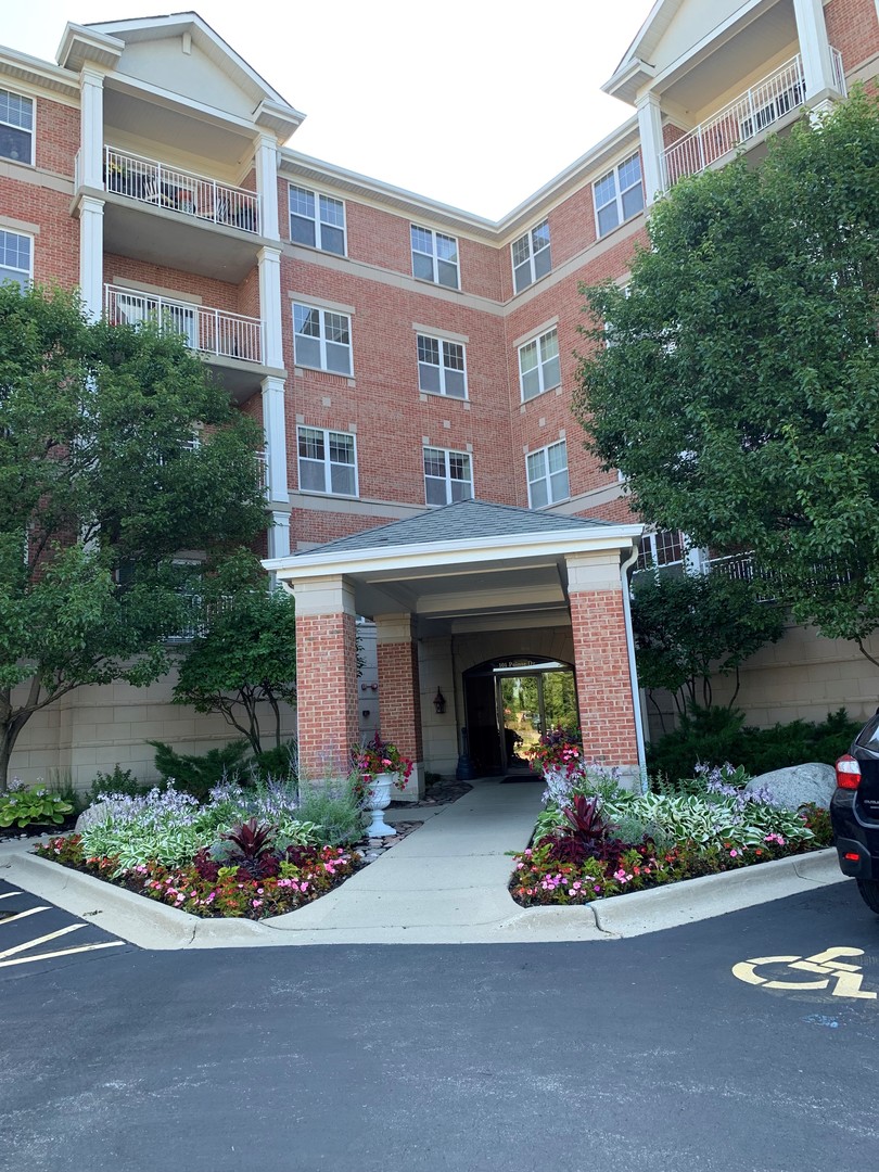 101 Pointe Drive Unit: 109