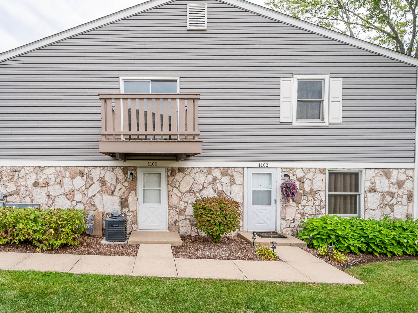 1100 Boston Harbor Unit: 1100