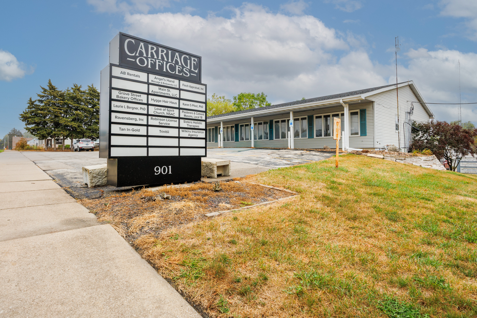 901 E Grove Street Unit: A3