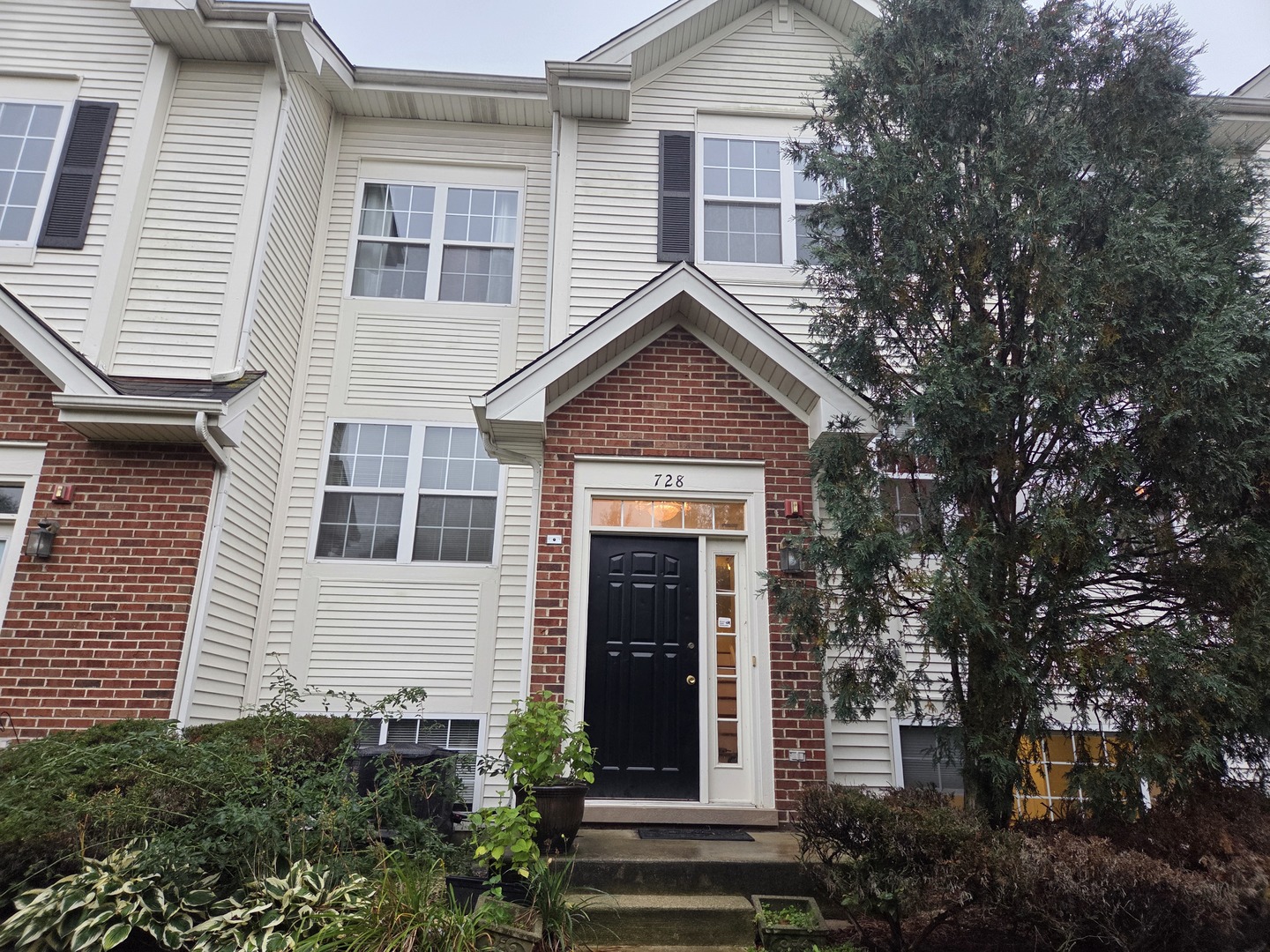 728 River Walk Drive