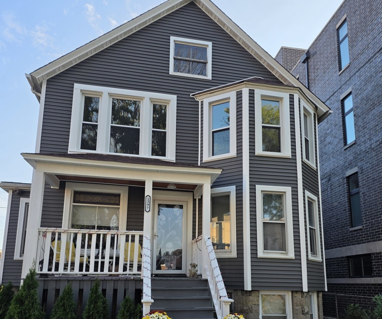 1397 Brown Street Unit: 2