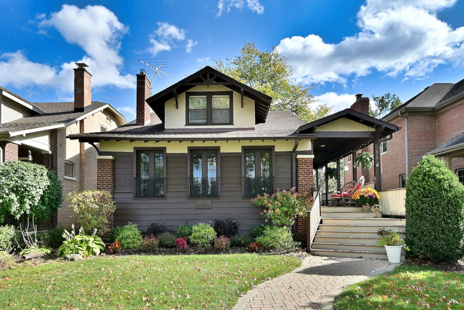 623 S Prospect Avenue