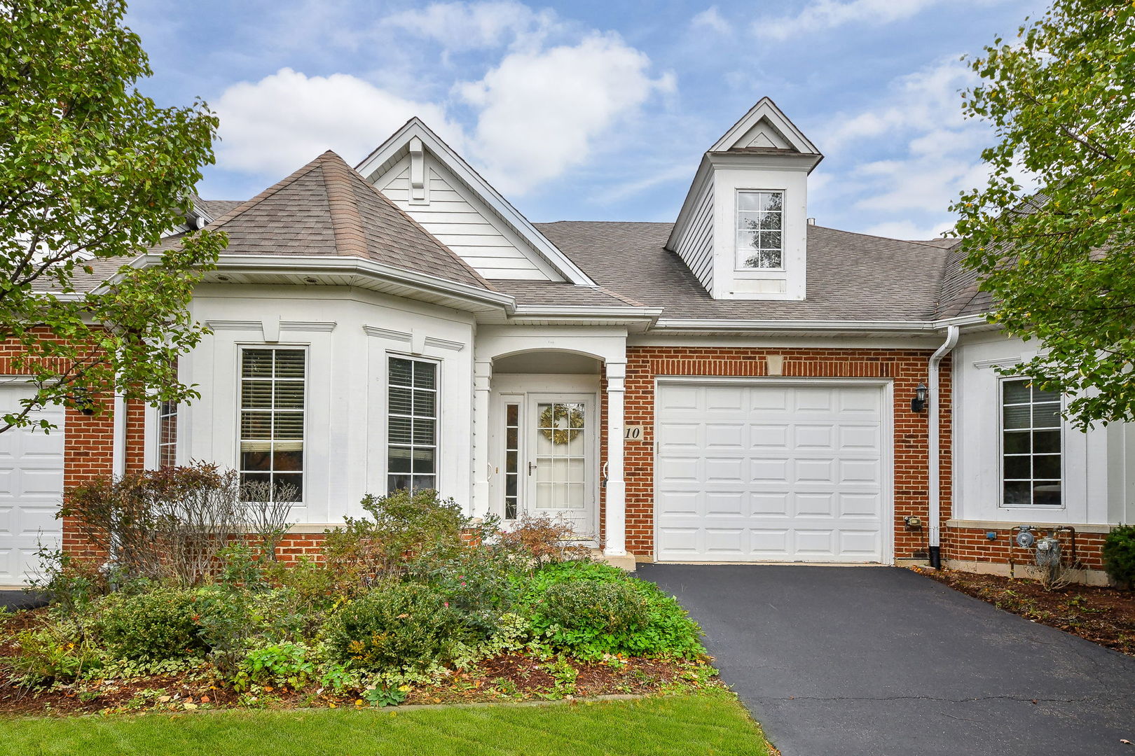 310 Delnor Glen Drive Unit: 310